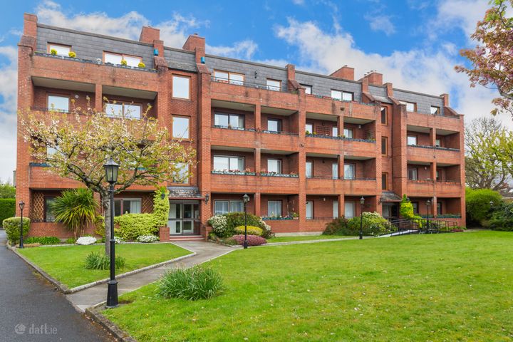 Apartment 15, Orwell Court, Braemor Road, Churchtown, Dublin 14, D14VX95