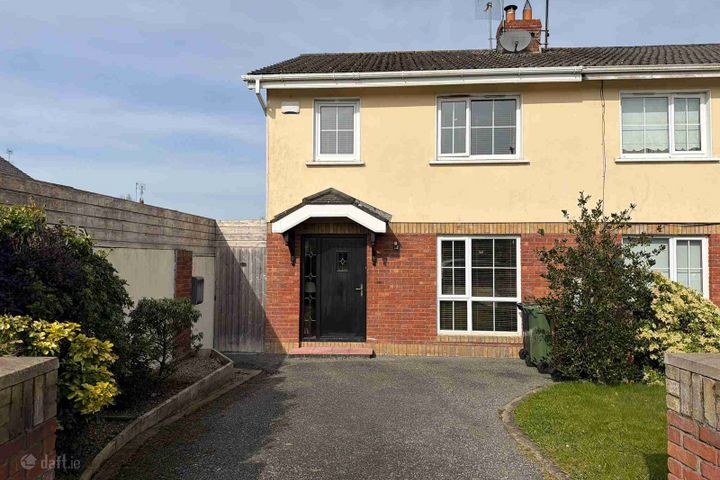 17 Saint Laurences Road, Mornington Park, Donacarney, Co. Meath, A92A8F8