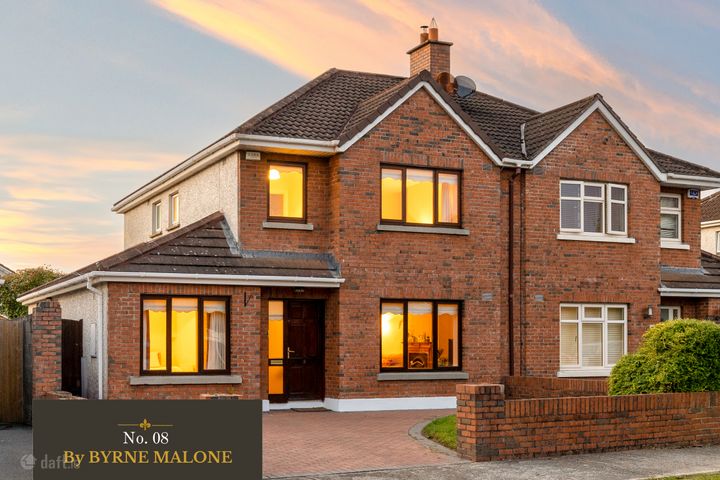 8 The Crescent, Liffey Hall, Newbridge, Kildare