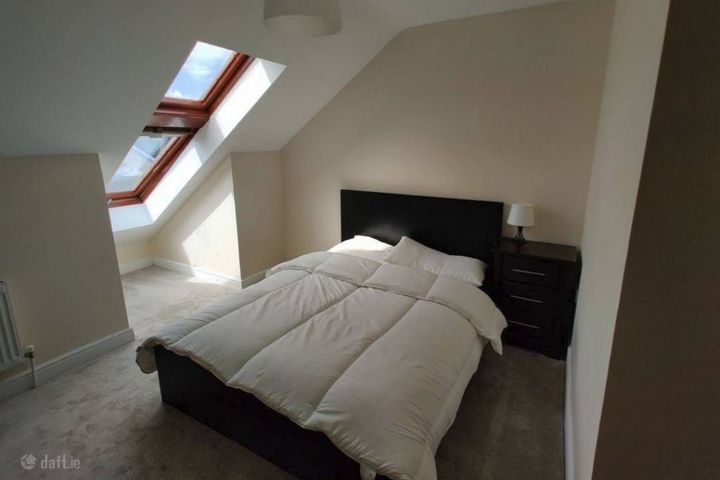 Melville Terrace, Dublin 11, Poppintree, Dublin 11