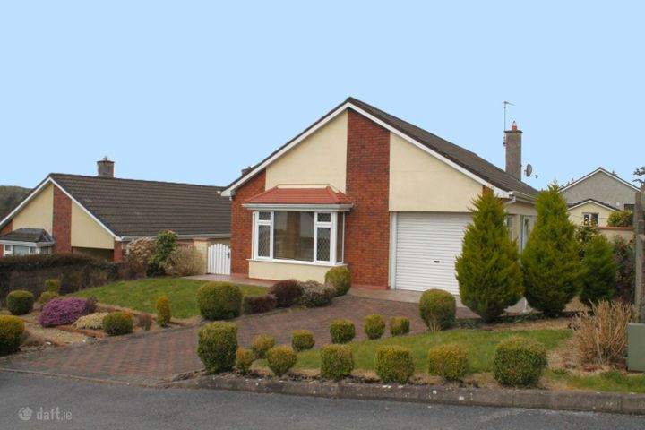 8 Oaklawn, Castle Road, Bandon, Co. Cork, P72ED92