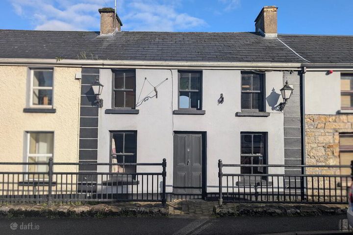 Main Street, Ballyconnell, Co. Cavan, H14X762