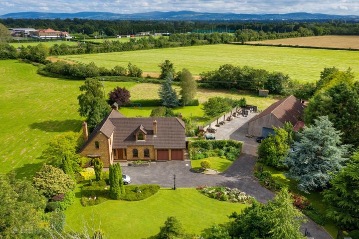 Aras Mhuire, Barnhill, Clonsilla Dublin 15, Dublin 15, Dublin