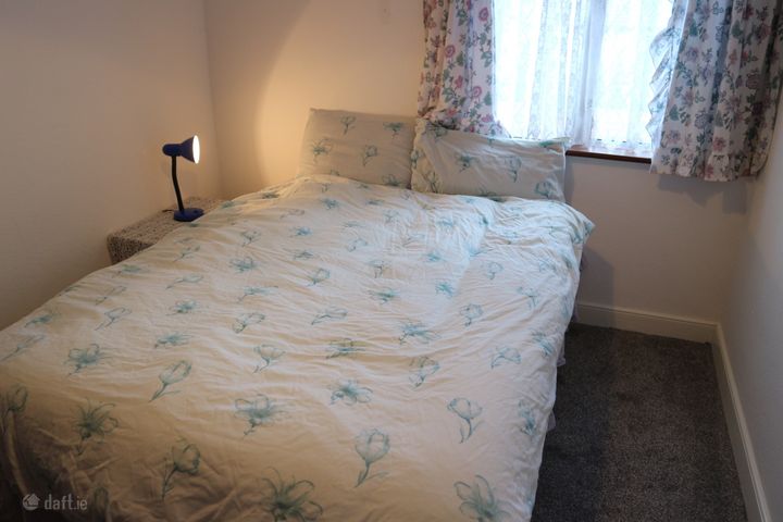 Clontymon Lawn, Ballintemple, Co. Cork