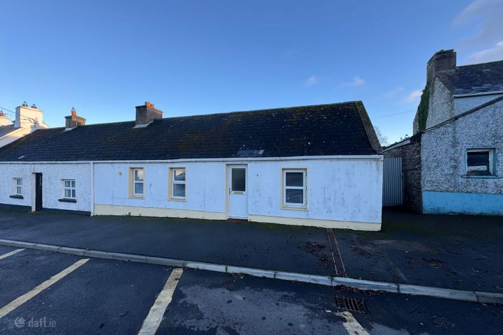 No.2 Church View, Co. Laois, Rosenallis, Co. Laois, R32E3Y6