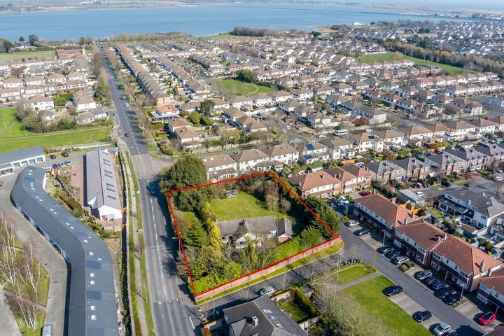 Larchwood, Estuary Rd, Malahide, Dublin