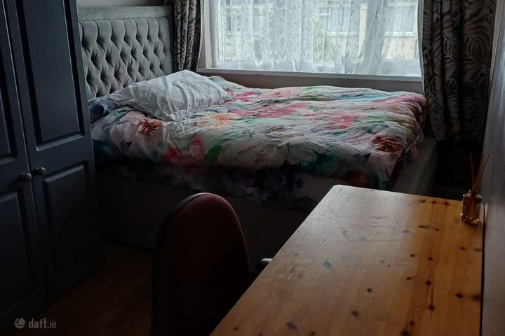 Springfield , Tallaght, Dublin 24