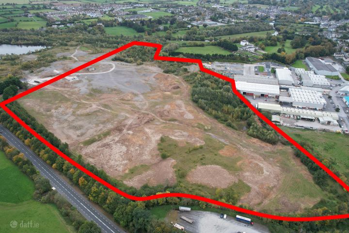 Junction 10 M8 Lands, Cahir, Co. Tipperary