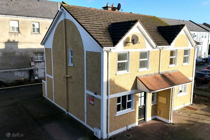 1 Hanover Court, Kennedy Avenue, Carlow Town, Co. Carlow, R93WY62