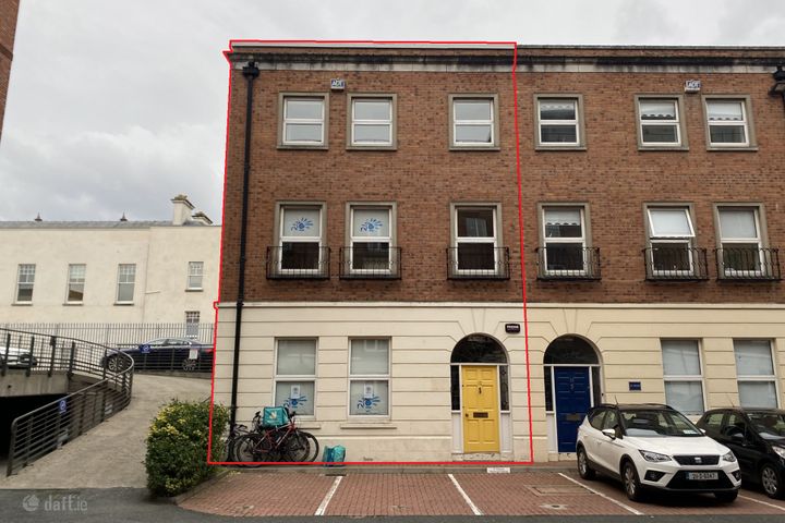 12 Marlborough Court, Dublin 1