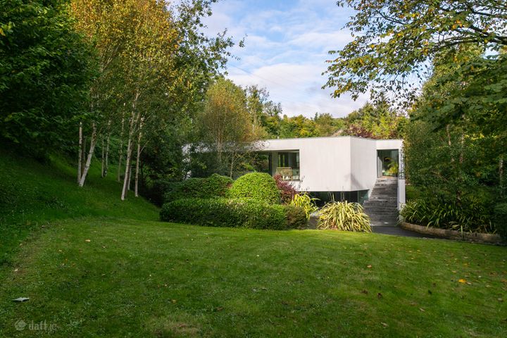 Maytree, Cookstown Rd, Enniskerry, Wicklow