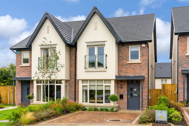 2 The Close, Vartry Wood, Ashford, Wicklow