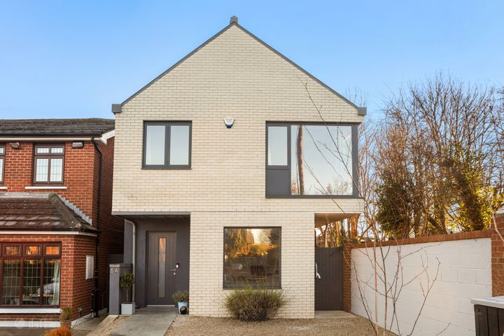 5A Sefton, Rochestown Ave, Dun Laoghaire, Co.Dublin, A96VK3T