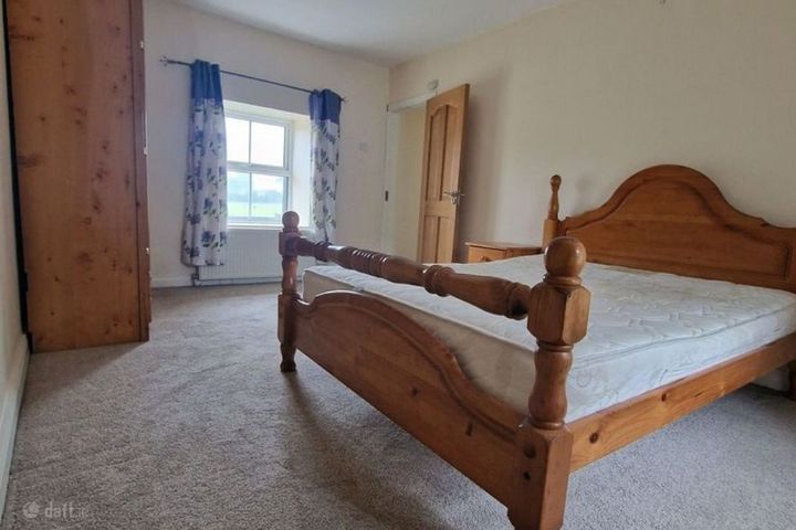 6, Kiltormer, Co. Galway