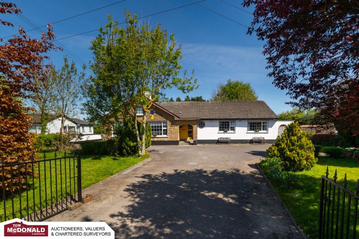 Figile Lodge, Ardra, Bracknagh, Co. Offaly, R51D584