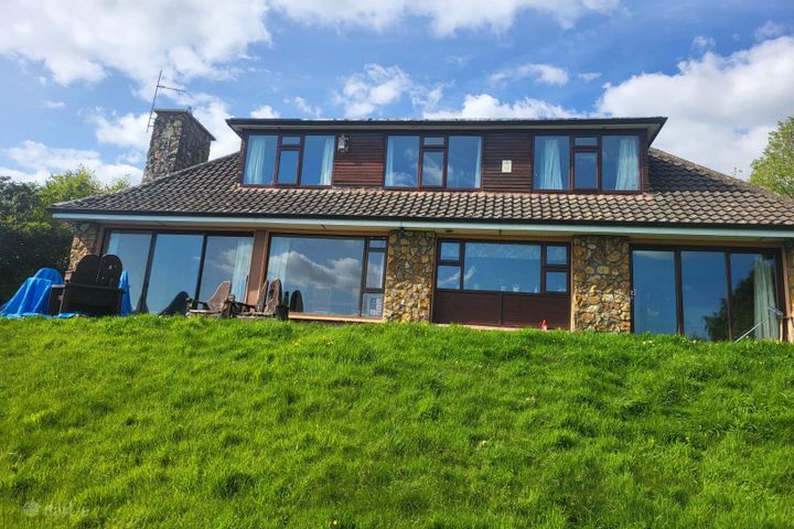 Belmount, Cratloekeel, Cratloe, Portdrine, Co. Clare, V95C8Y2