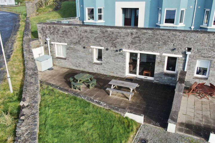Seaforth, 1F Spanish Cove Holiday Apartments, East End, Kilkee, Kilkee, Co. Clare, V15T102