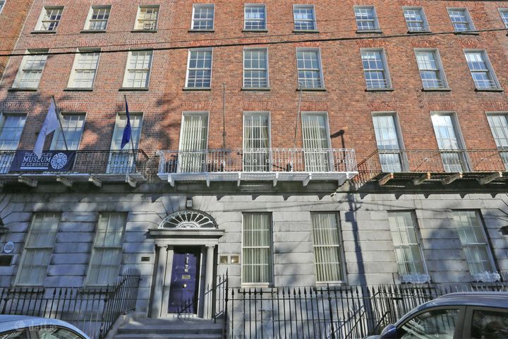 3 Pery Sq, Basement, Limerick, Limerick