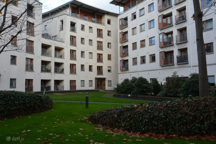 76 Spencer House, Custom House Square, Mayor Street Lower, IFSC, Dublin 1