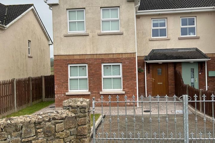 2 Brookfield, Ballyviniter, Mallow, Co. Cork