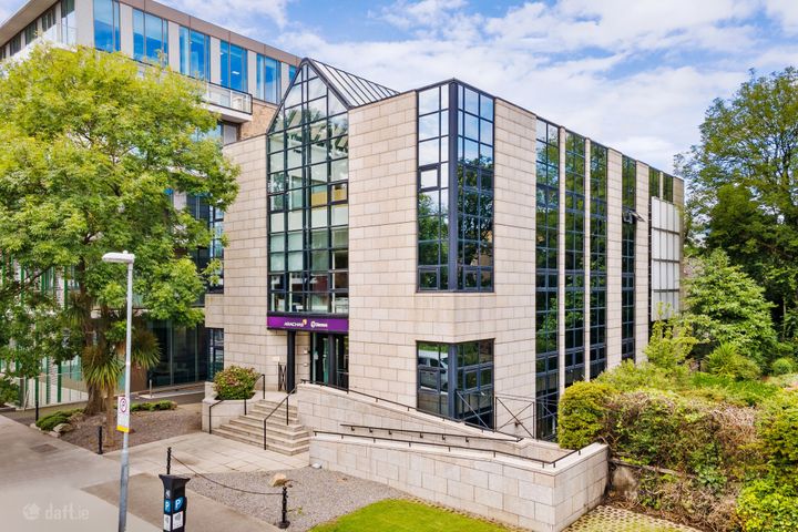 Charlemont House, Charlemont Place, Dublin 2