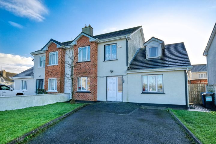 89 Shannon Park, Edgeworthstown, Co. Longford, N39EF95