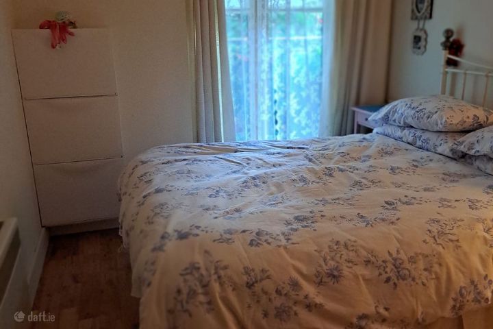 16 Fortunes Lawn, Citywest, Saggart, Dublin 24