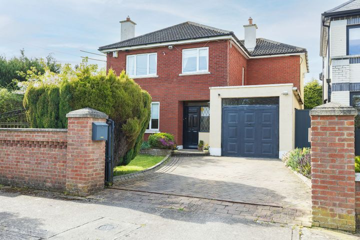 1 Hawthorn Lawn, Castleknock, Castleknock, Co. Dublin, D15AW7X