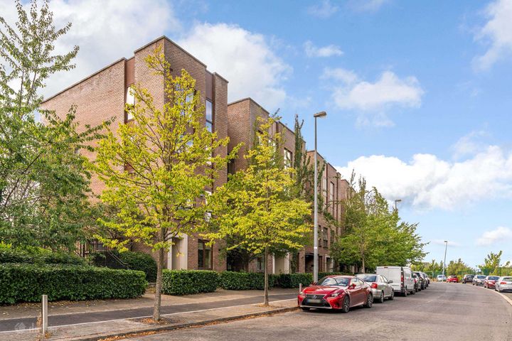 Adamstown Way, Lucan, Co. Dublin