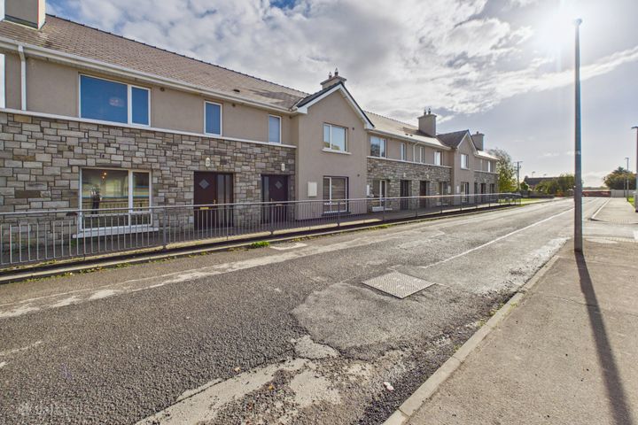 7 Caslin Way, Strokestown, Co. Roscommon