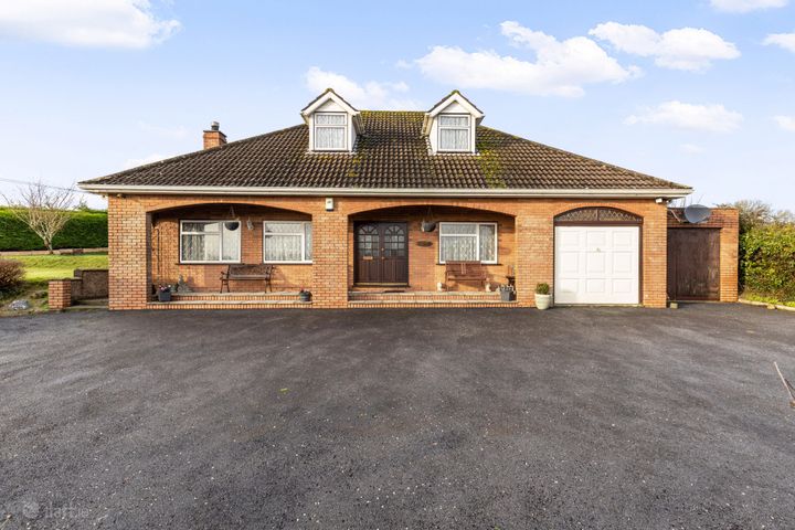 Mountain View, Ballyloughan,, Muine Bheag,, Co. Carlow, R21RH33