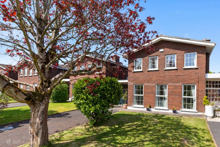 22 Hillcourt Park, Glenageary, Co Dublin, A96E2D9