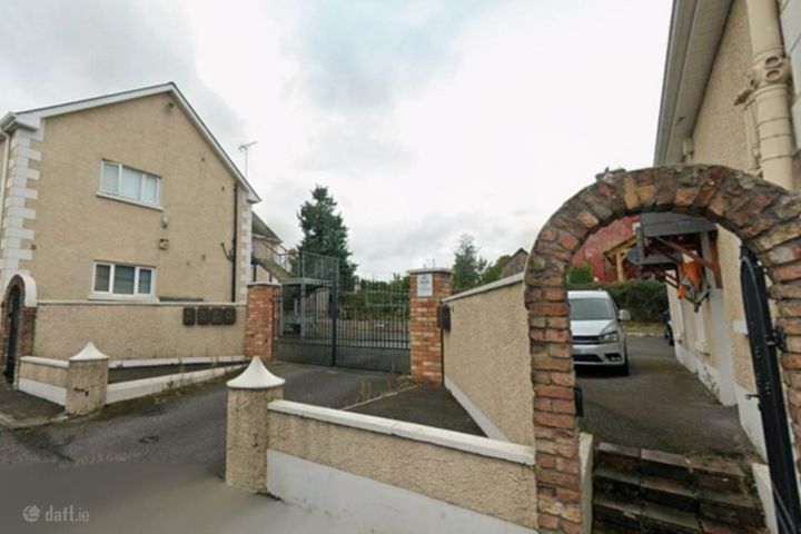 2 Main Street, Lisbellaw, Co. Fermanagh