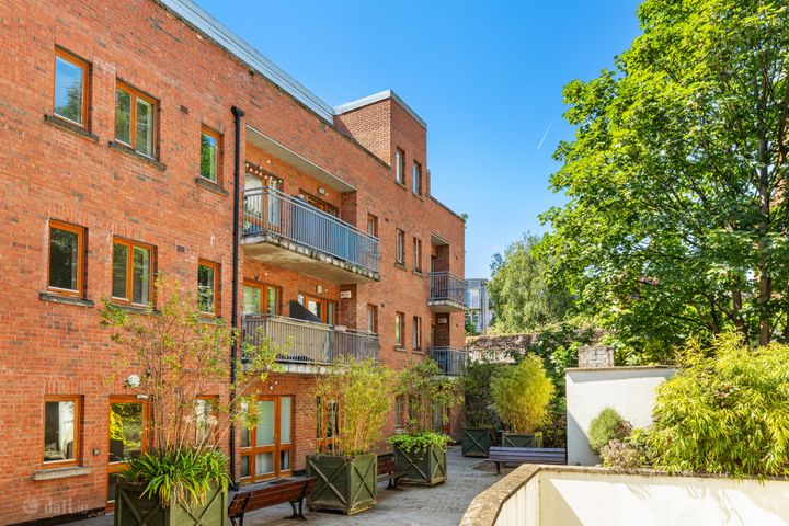 9 Frederick Court, Frederick Lane North, Dublin 1, D01XR81