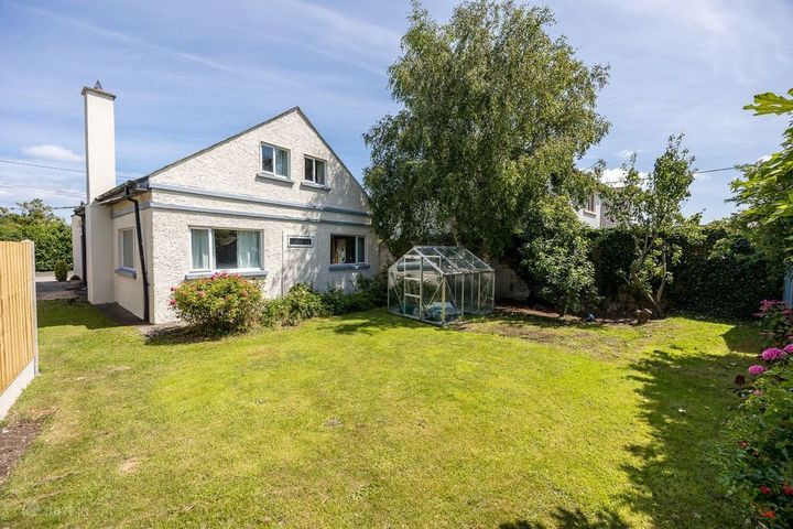 Iona, Suncroft Avenue, Portmarnock, Co. Dublin, D13KW24