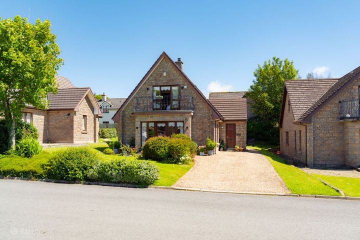 53 Renville Village, Oranmore, Rinville, Co. Galway, H91A27W