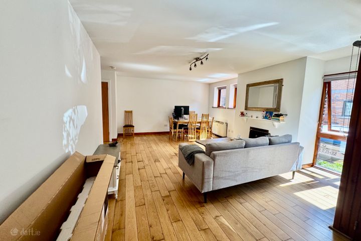 11 The Courtyard, Grant'S Row, Grand Canal Dock, Dublin 2