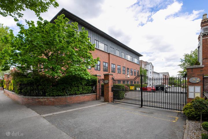 Apartment 23, Saint James`s Wood, South Circular Road, Dublin 8, Co. Dublin, D08V596