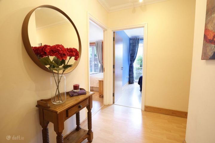 Apt 4 House 1, Linden Sq Grove Avenue, Blackrock, Dublin