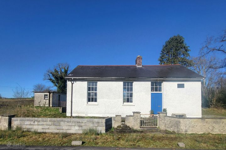 Lakeview School, Cloongarvan, Hill Street, Co. Roscommon, F42N938
