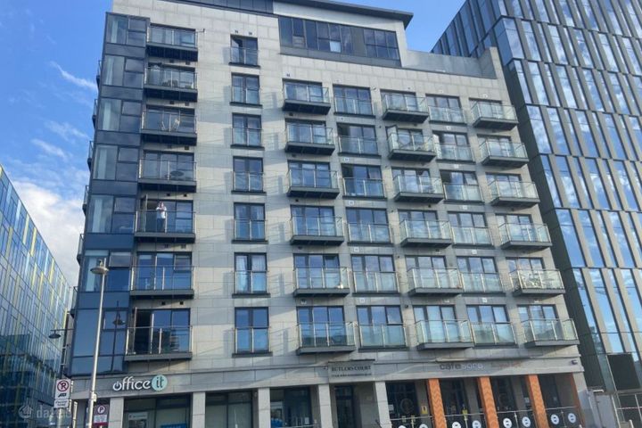 77 Sir John Rogerson's Quay, Grand Canal Dock, Dublin 2