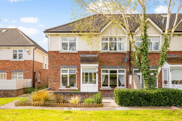 28 Priory Walk, St. Raphael`s Manor, Celbridge, Co. Kildare, W23AY89