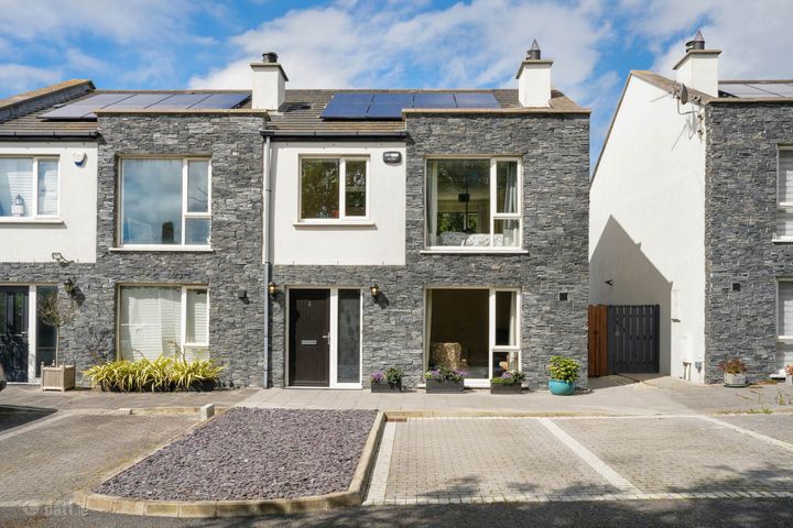 2 Bower Court, Balbriggan, Co. Dublin, K32PN27