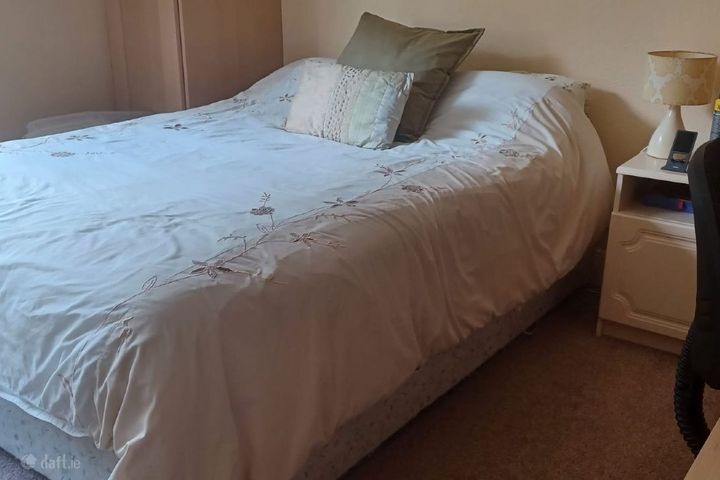 L3210, Minane Bridge, Co. Cork