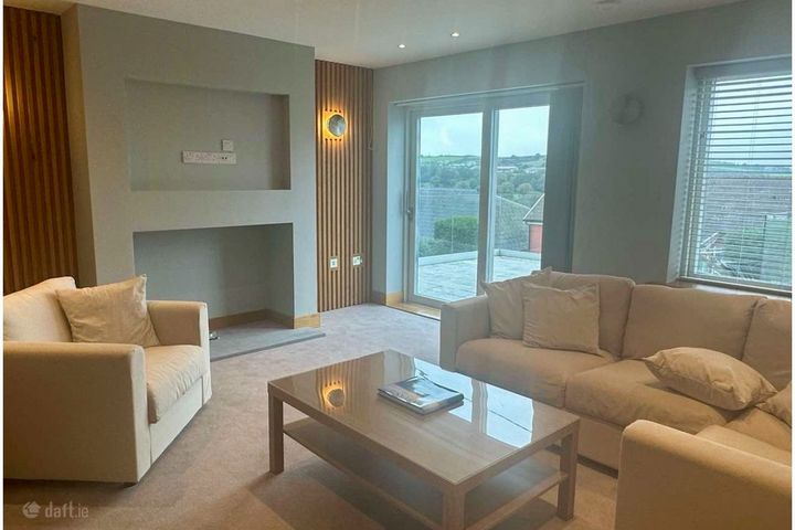 Sea Glimpse, The Hill, Crosshaven, Co. Cork