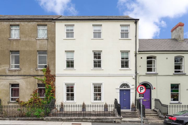 2 Academy Street, Navan, Boyerstown, Co. Meath, C15WPF1