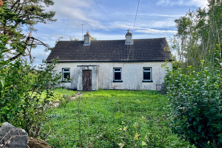 Moyvoon East,, Oughterard,, Co. Galway, H91N27N