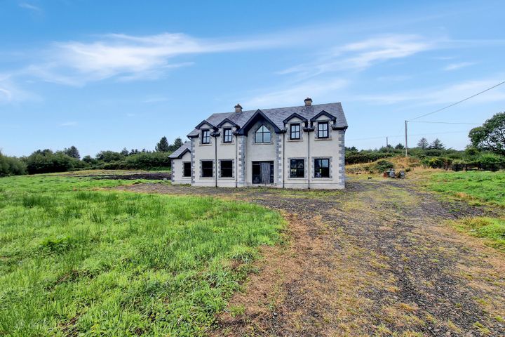 Beneden, Caherea,, Lissycasey,, Ennis,, Co. Clare, V95YD61
