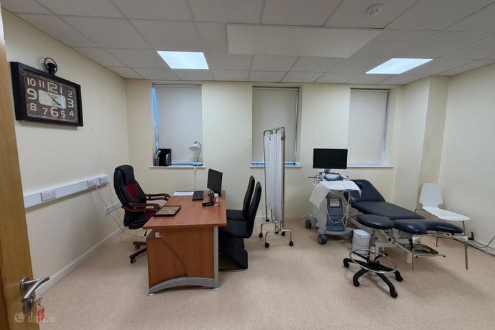 Carepoint Medical Centre, 4 Mulvoy Park, Sean Mulvoy Road, Galway, Bohermore, Co. Galway