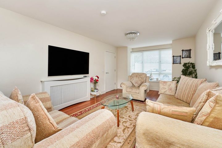 22 Diswellstown Way, Castleknock, Dublin, D15HV2X - Photo 3